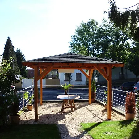 Hotel-restaurant Zum Schwalbennest 알스펠트